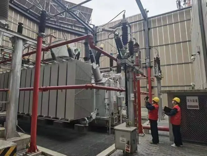 Removal planning includes safe isolation, lifting access, oil handling, old-equipment transport and disposal responsibilities.